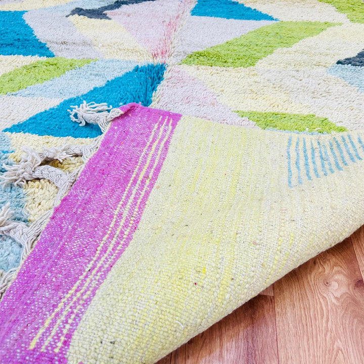 Vintage Moroccan rug handmade from pastel wool with abstract geometric Berber design, 260x165 cm