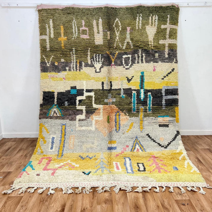 Vintage Moroccan wool rug 829 – handmade Berber carpet with olive green, yellow, beige, and tribal abstract patterns, 286 × 202 cm (9.38 × 6.62 ft).