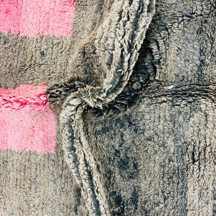 Vintage Moroccan Wool Rug – Brown &amp; Pink Abstract Design 793