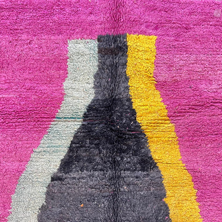 Vintage Moroccan wool rug 827 – handmade Berber carpet with pink, black, yellow and mint abstract shape. 291 × 192 cm (9.54 × 6.30 ft).