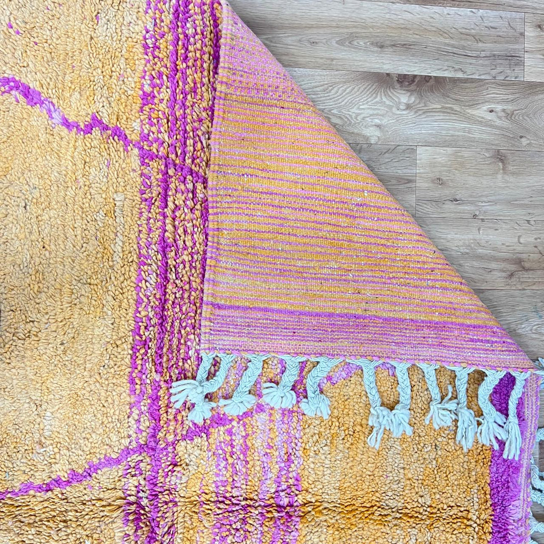 Vintage Moroccan wool rug 864 – handmade Berber carpet in pink and orange diamond pattern. 315 × 195 cm (10.33 × 6.39 ft).