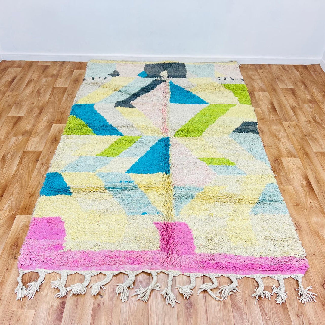 Vintage Moroccan rug handmade from pastel wool with abstract geometric Berber design, 260x165 cm