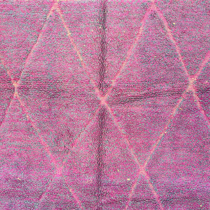 Vintage Moroccan wool rug 837 – handmade deep purple Berber carpet with diamond lattice pattern (313 × 206 cm / 10.27 × 6.75 ft).