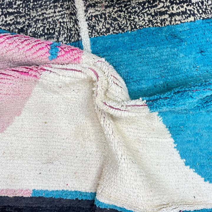 Vintage Moroccan wool rug 204 – handmade blue, cream, and pink geometric abstract Berber design (268 × 156 cm).
