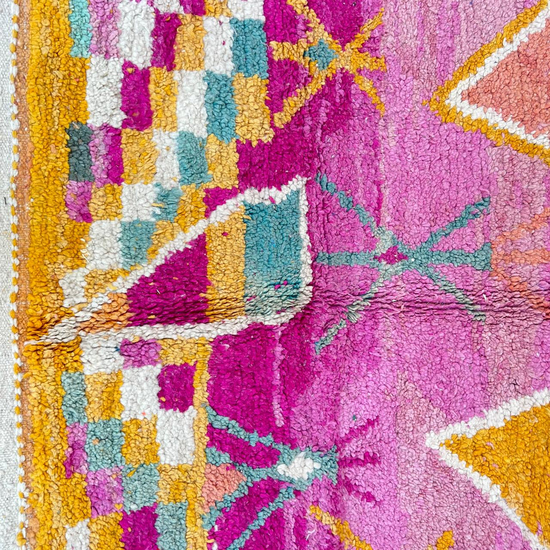 Vintage Moroccan wool rug 799 – colorful pink and green geometric handmade Berber carpet (273 × 167 cm / 8.96 × 5.47 ft).