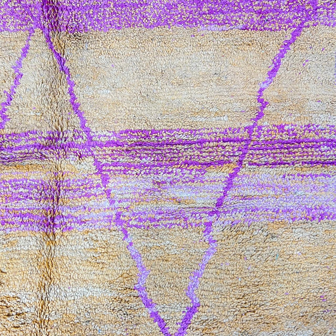 Vintage Moroccan wool rug 864 – handmade Berber carpet in pink and orange diamond pattern. 315 × 195 cm (10.33 × 6.39 ft).