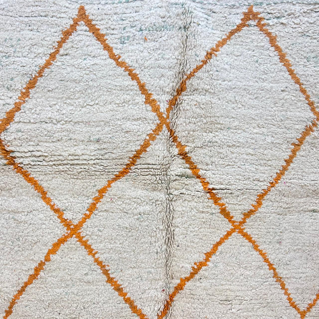 Vintage Moroccan wool rug 922 – handmade Berber carpet with cream and orange diamond lattice design. 294 × 207 cm (9.64 × 6.79 ft).
