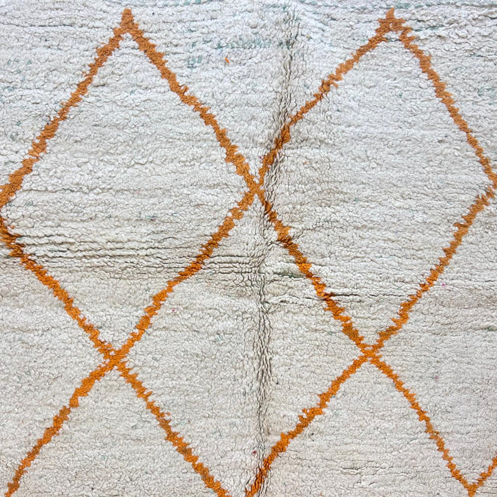 Vintage Moroccan wool rug 922 – handmade Berber carpet with cream and orange diamond lattice design. 294 × 207 cm (9.64 × 6.79 ft).