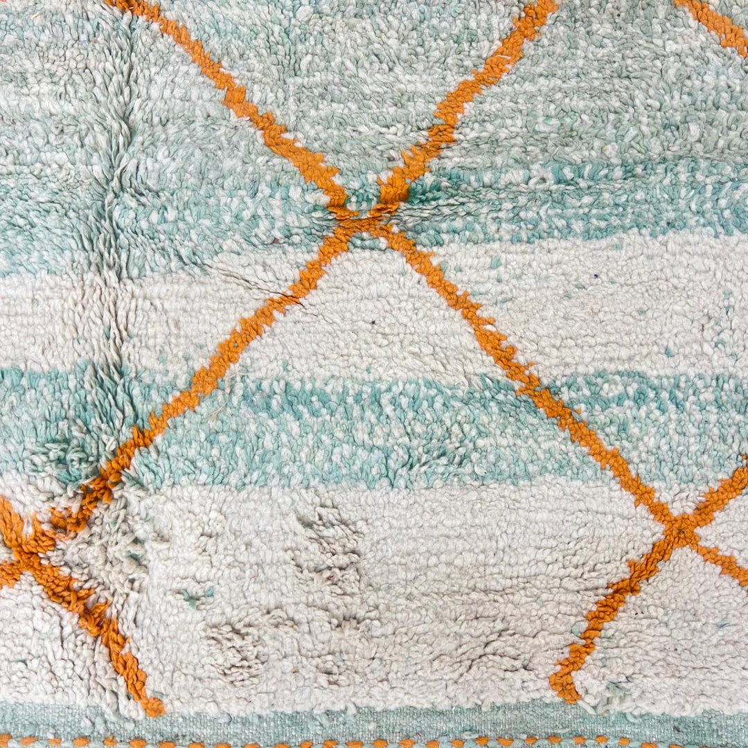 Vintage Moroccan wool rug 922 – handmade Berber carpet with cream and orange diamond lattice design. 294 × 207 cm (9.64 × 6.79 ft).