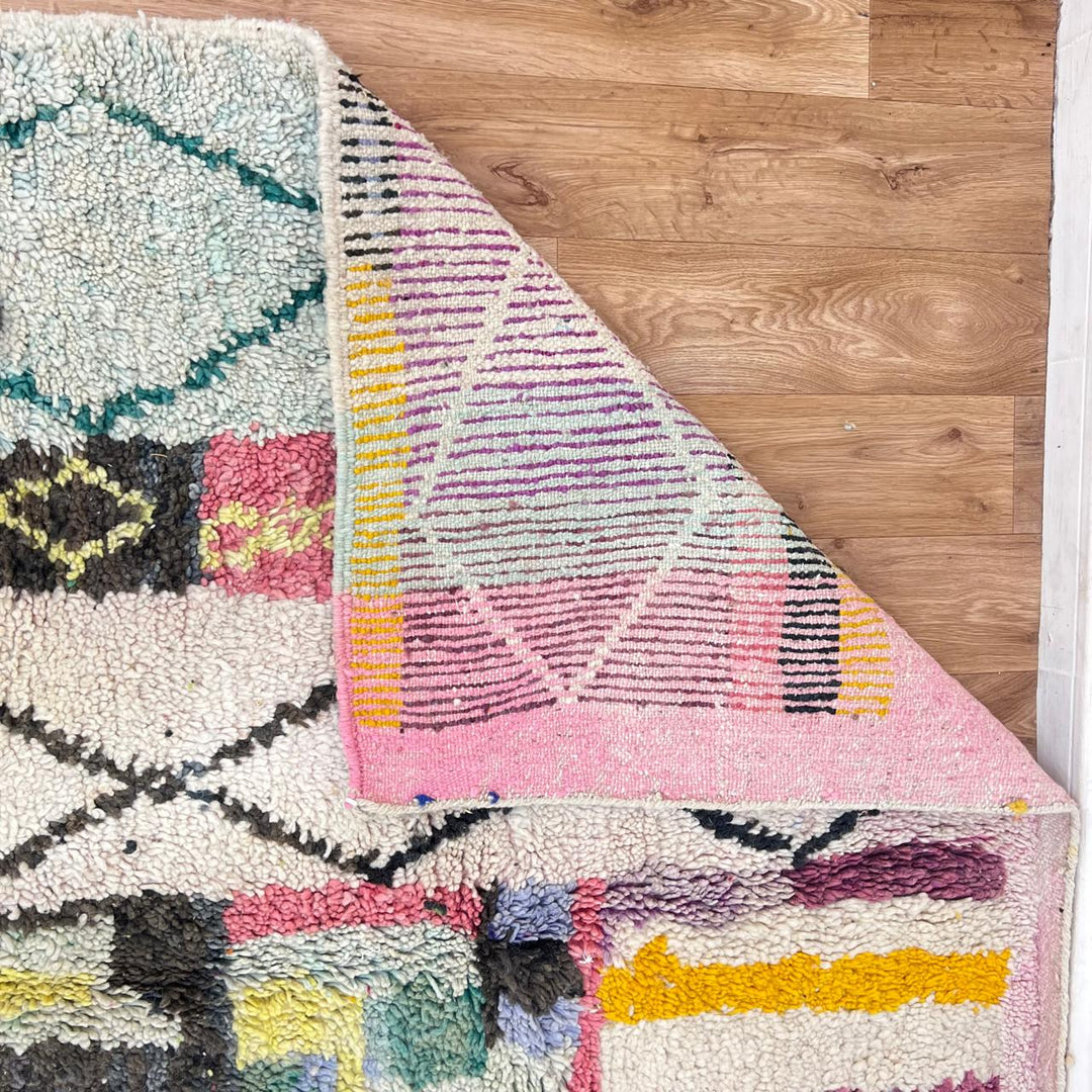 Vintage Moroccan Wool Rug 148 – handmade colorful abstract Moroccan wool rug (248 × 162 cm).