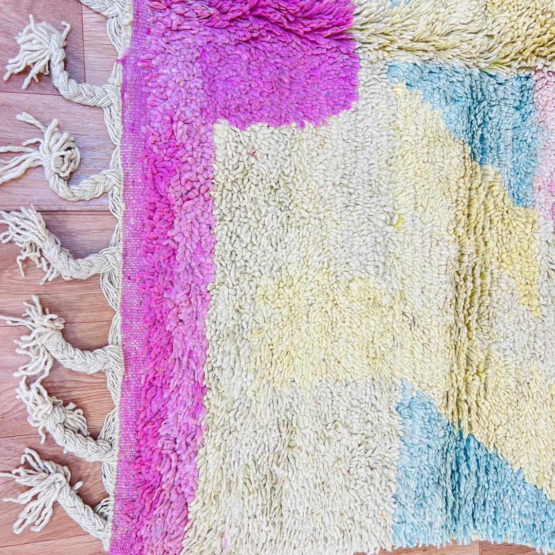 Vintage Moroccan rug handmade from pastel wool with abstract geometric Berber design, 260x165 cm