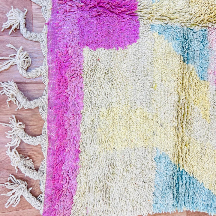 Vintage Moroccan rug handmade from pastel wool with abstract geometric Berber design, 260x165 cm