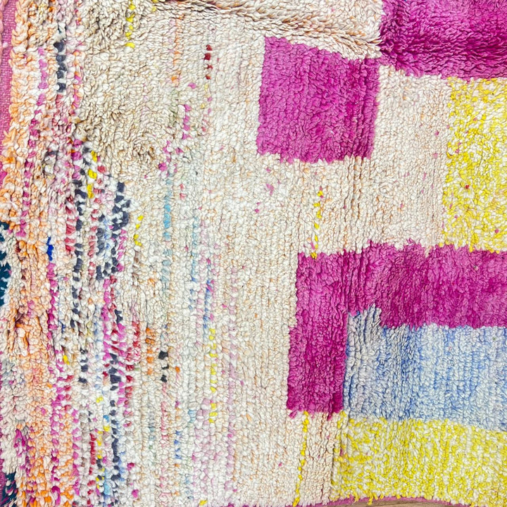 Vintage Moroccan wool rug 916 – handmade Berber rug with colorful abstract design in yellow, pink, and red tones (314 × 200 cm).