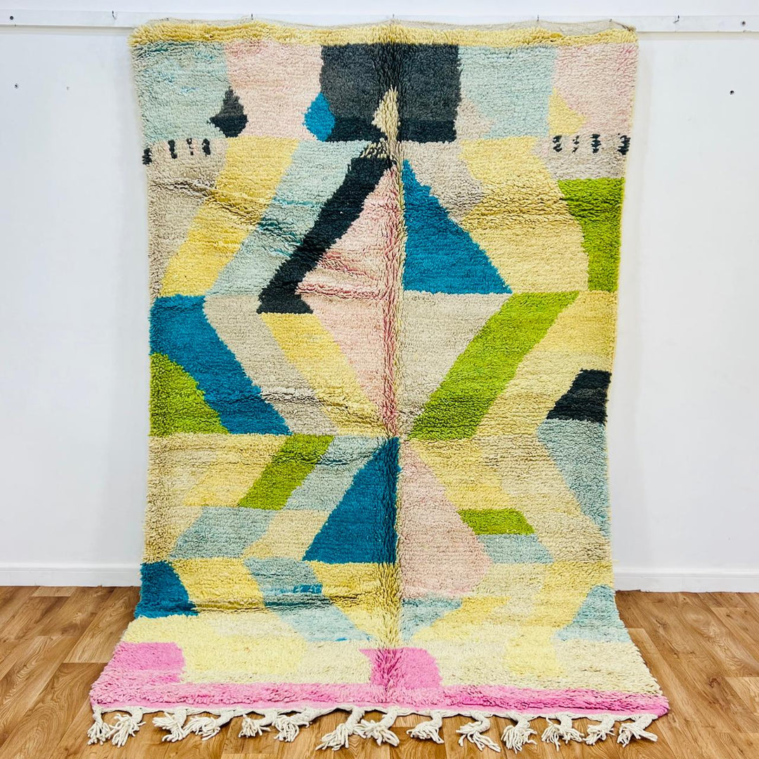 Vintage Moroccan rug handmade from pastel wool with abstract geometric Berber design, 260x165 cm