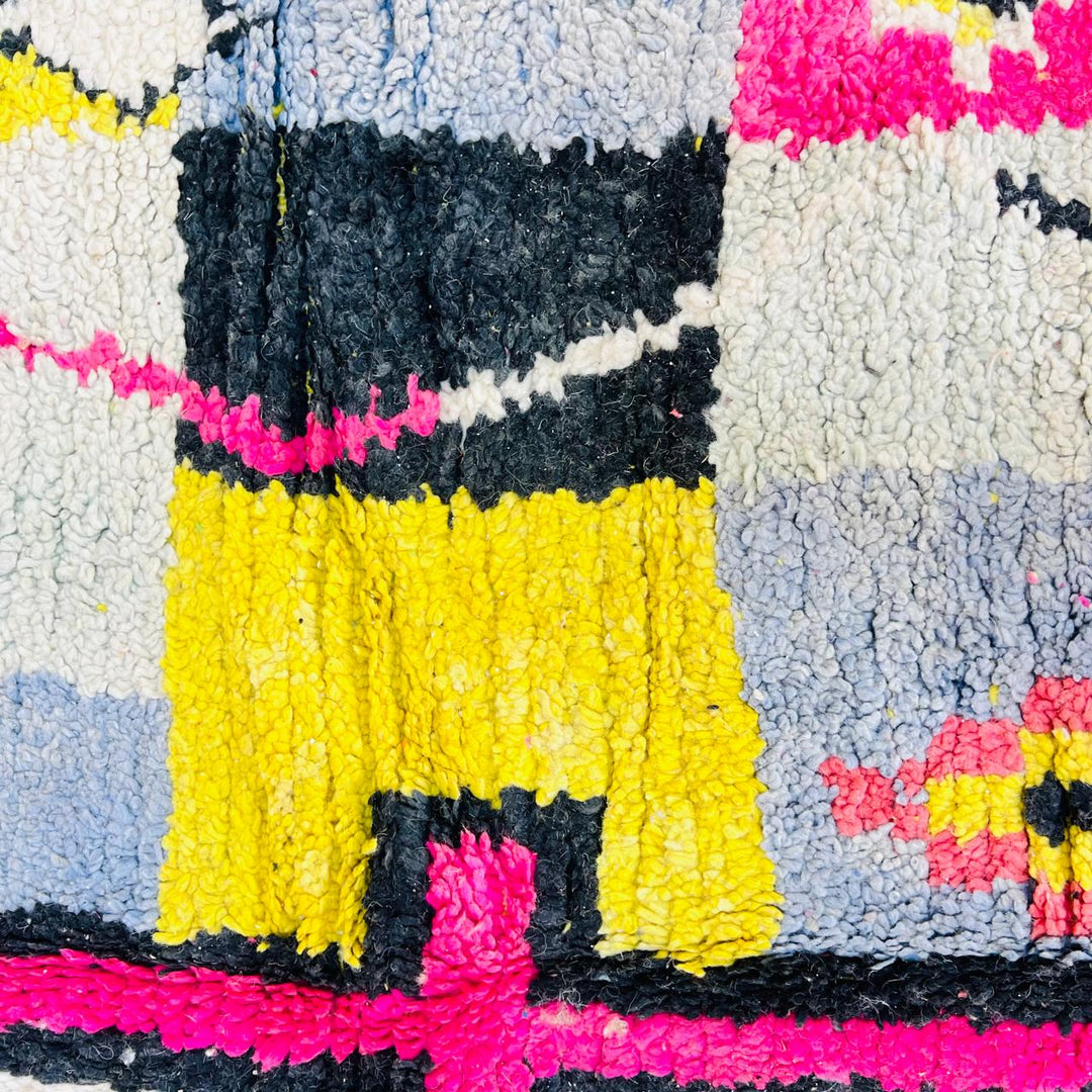 Vintage Moroccan Area Rug – Bright Geometric Berber Wool Art