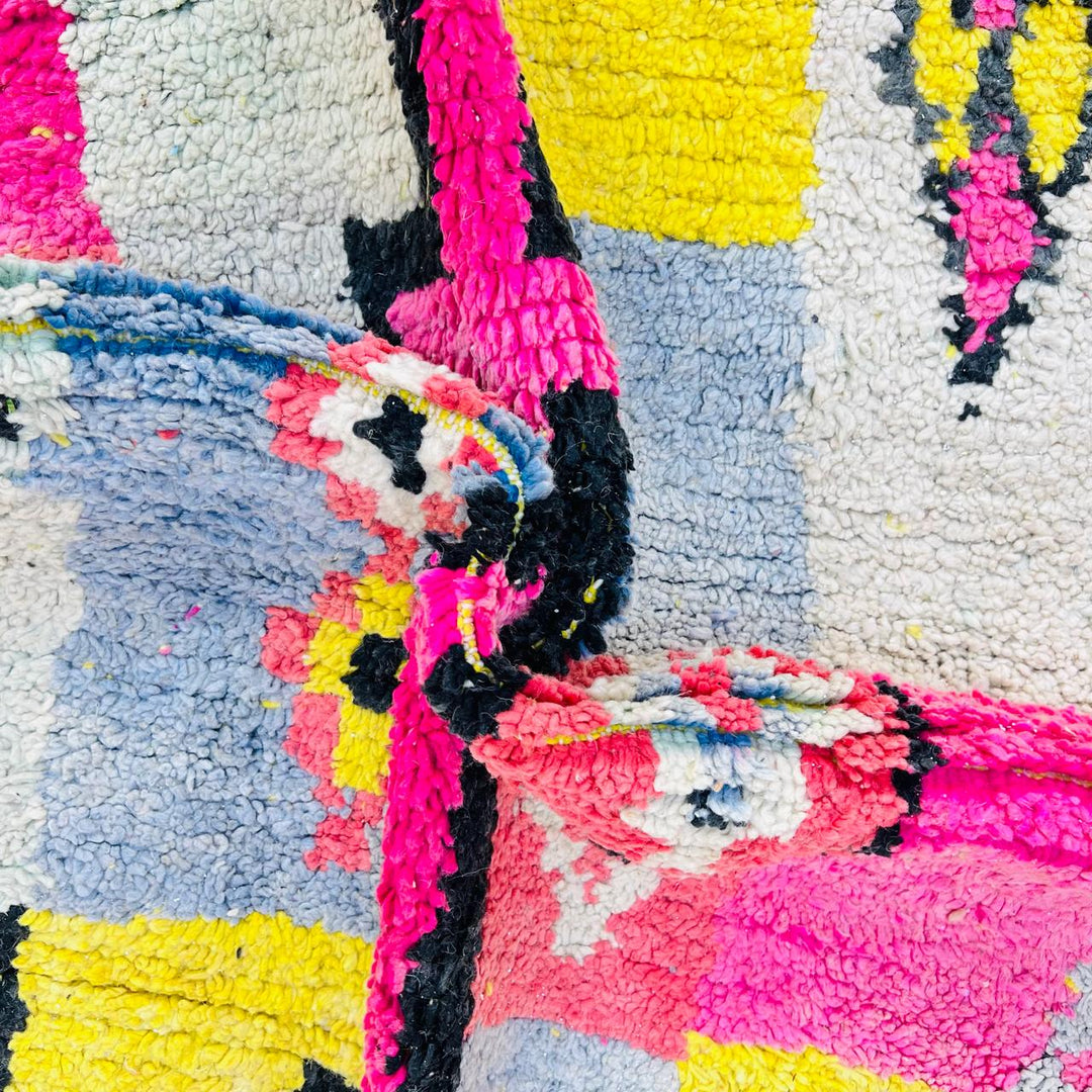Vintage Moroccan Area Rug – Bright Geometric Berber Wool Art