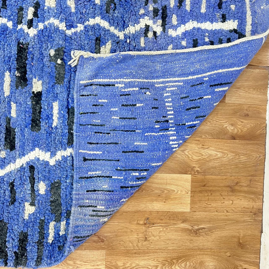 Vintage blue Moroccan wool rug with ivory Berber patterns, handwoven tribal carpet from Morocco, size 212x292 cm