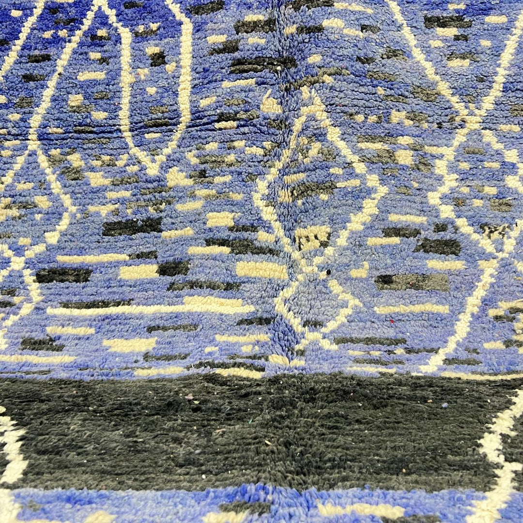 Vintage blue Moroccan wool rug with ivory Berber patterns, handwoven tribal carpet from Morocco, size 212x292 cm